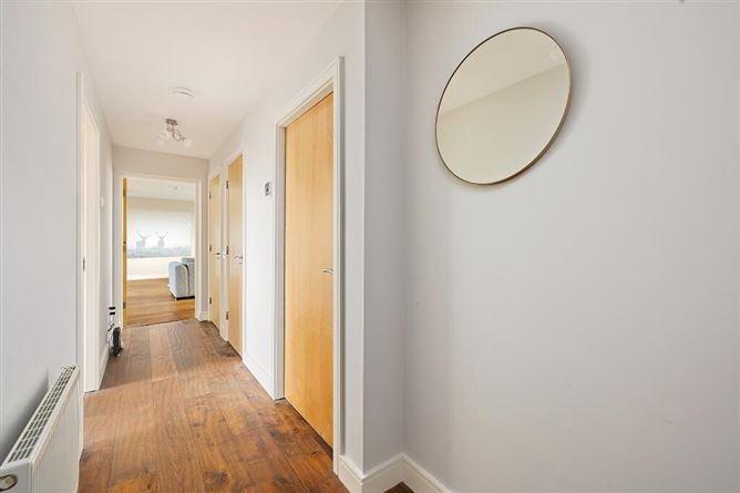26, Castlegate Square, Co. Dublin, historical listing image 3