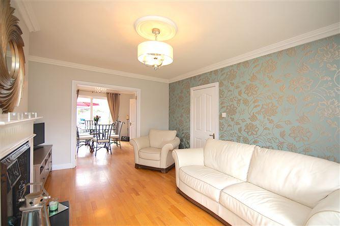 11 The Avenue, Lutterell Hall, Dunboyne, Meath, historical listing image 4