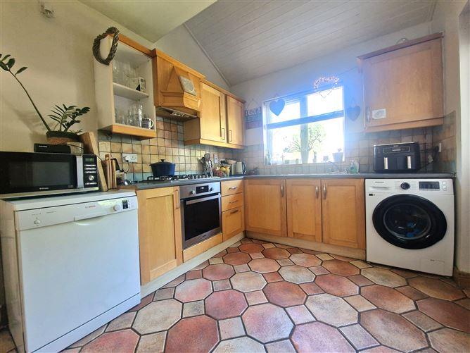 50 Hazelbury Green, Clonee, Dublin 15, historical listing image 5