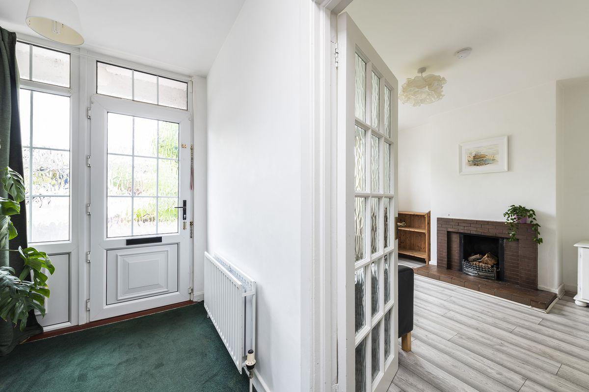 102 Sweetmount Avenue, Dundrum, Churchtown, Dublin 14, historical listing image 5
