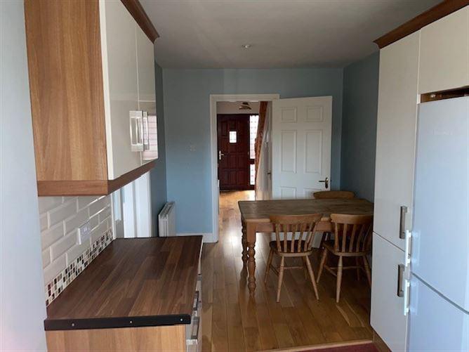205 Eagle Valley, Sarsfield Road, Wilton, Cork City, Cork, historical listing image 3