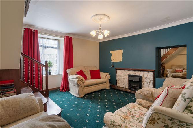 Campbells Corner, 5 Mahers Terrace, Main Street, Dublin 14, Dundrum, Dublin 14, historical listing image 5
