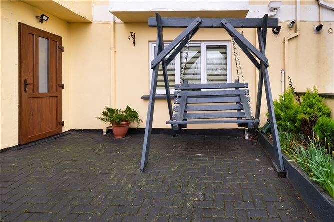 103 Riverside, Portarlington, Offaly, historical listing image 3