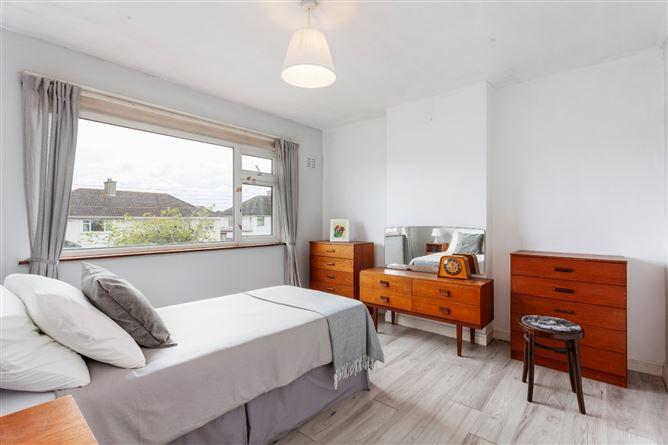 180 Santry Close, D09K5X6, Santry, Dublin 9, D09K5X6, historical listing image 6