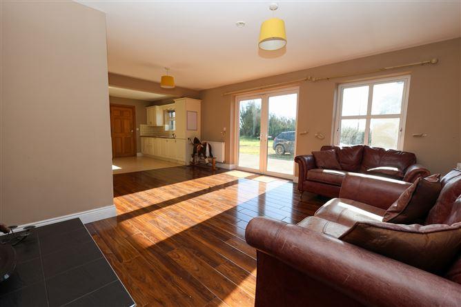 Clonavee, Ballymore, Westmeath, historical listing image 4