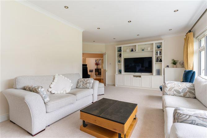 San Quirico 8 The Coppins Brighton Road Foxrock Dublin 18, Foxrock, Dublin 18, D18W1C0, historical listing image 4