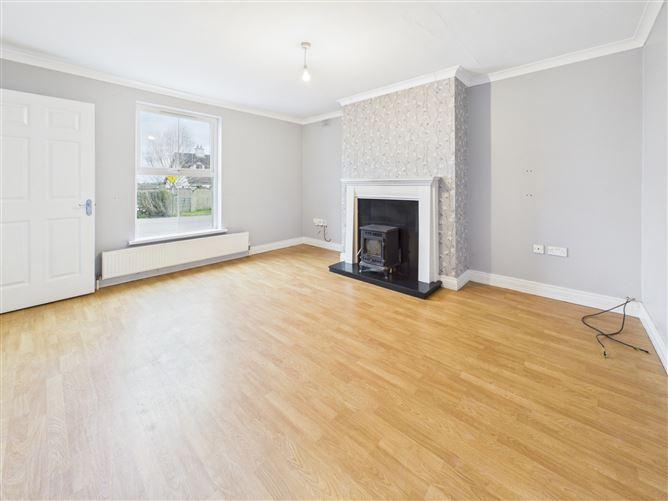 3 Fairgreen, Borrisokane, Co. Tipperary, historical listing image 4