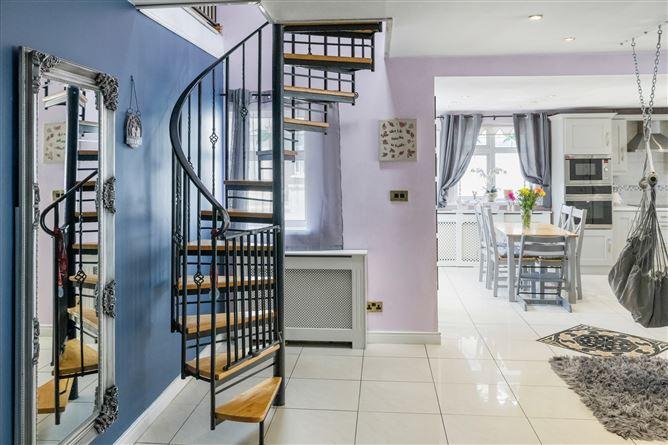 9 Slieve Roe Crescent, Muirhevnamor, Dundalk, Co. Louth, historical listing image 4