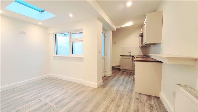 12 Ashburton Row, Gardiners Hill, Montenotte, Co. Cork, T23A6D2, historical listing image 3