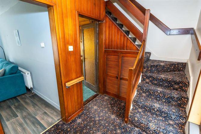 7 Seamus Quirke Park, Ballinlough, Ballinlough, Co. Cork, T12YP1H, historical listing image 4