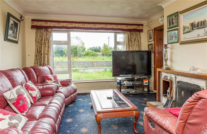Lough Na Neine House, Castle Avenue, Roscommon Town, Co. Roscommon, F42W291, historical listing image 5