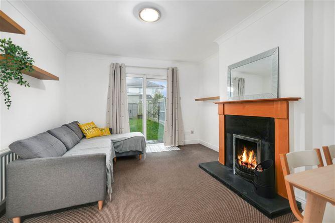 36, Thorn Chase Woodale Road, Co. Dublin, historical listing image 3
