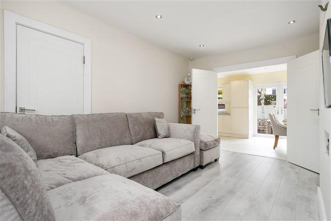 7, Oak Drive, Dublin 9, historical listing image 4