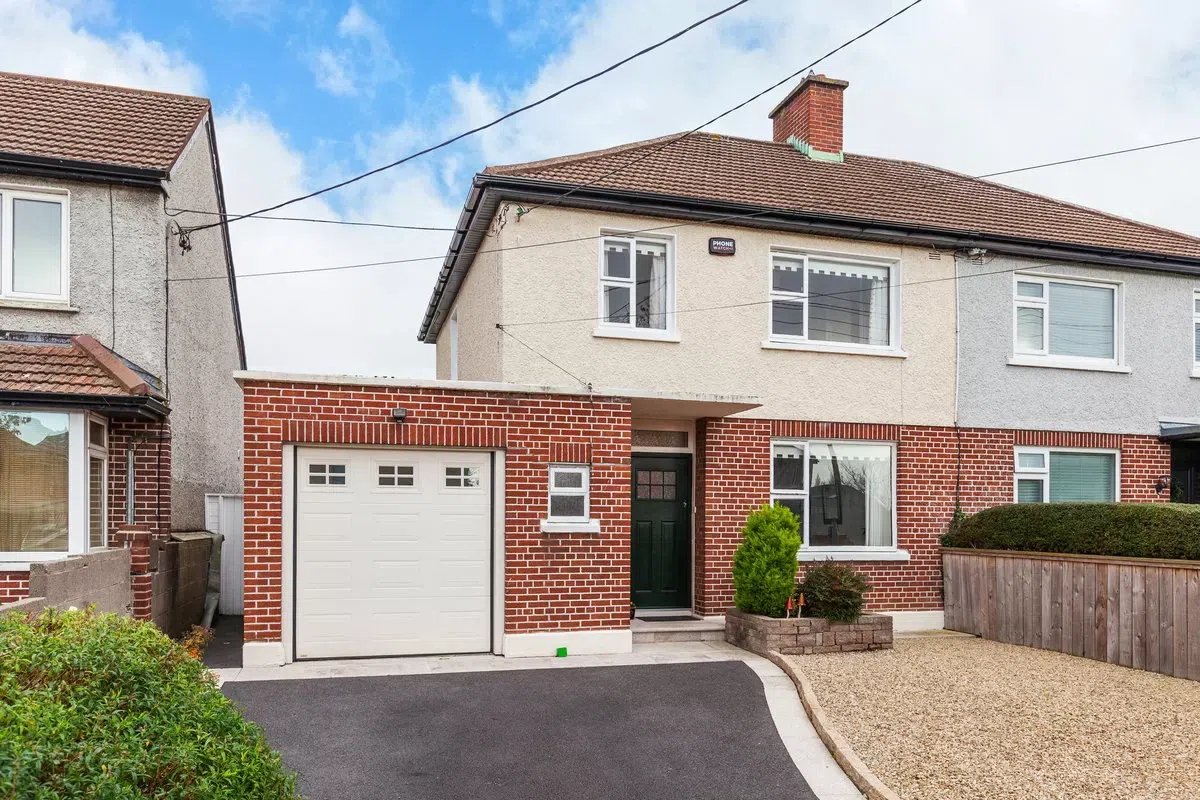 46 Saint Aidan's Drive, Goatstown, Goatstown, Dublin 14, historical listing image 1