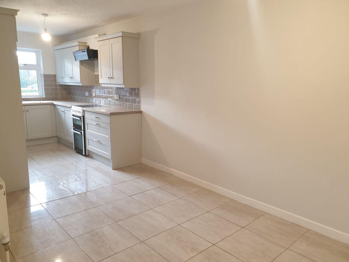 8 Castle Park, Castle Street, Roscommon Town, Co. Roscommon, F42RR29, historical listing image 4