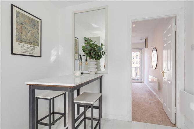 8 Verschoyle Mews, Dublin 2, Dublin, historical listing image 4