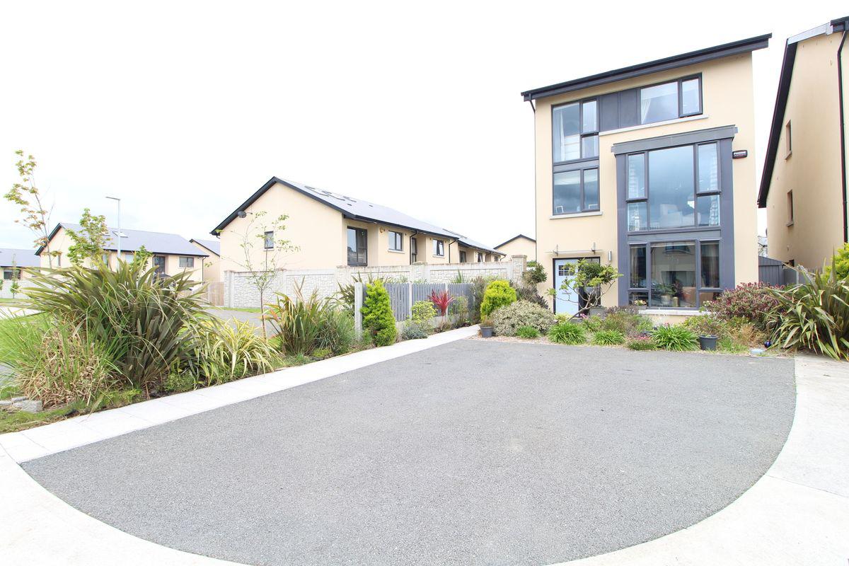 2 Tanager, Barnageeragh Cove, Skerries, Co. Dublin, historical listing image 1