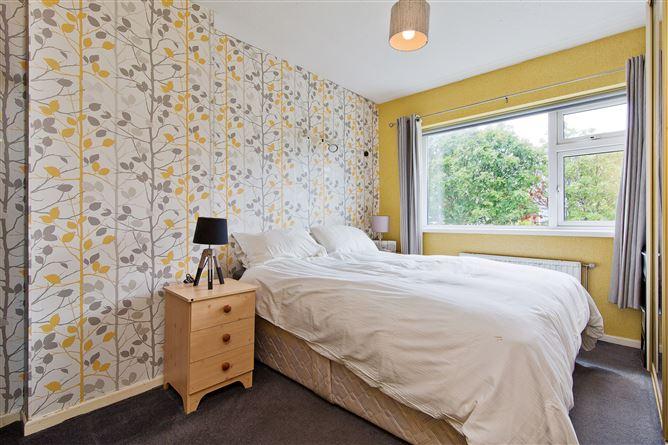 44 Kingston Grove, Ballinteer, Dublin 16, historical listing image 6