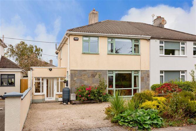 4 The Glade, Woodpark, Ballinteer, Dublin 16, historical listing image 1