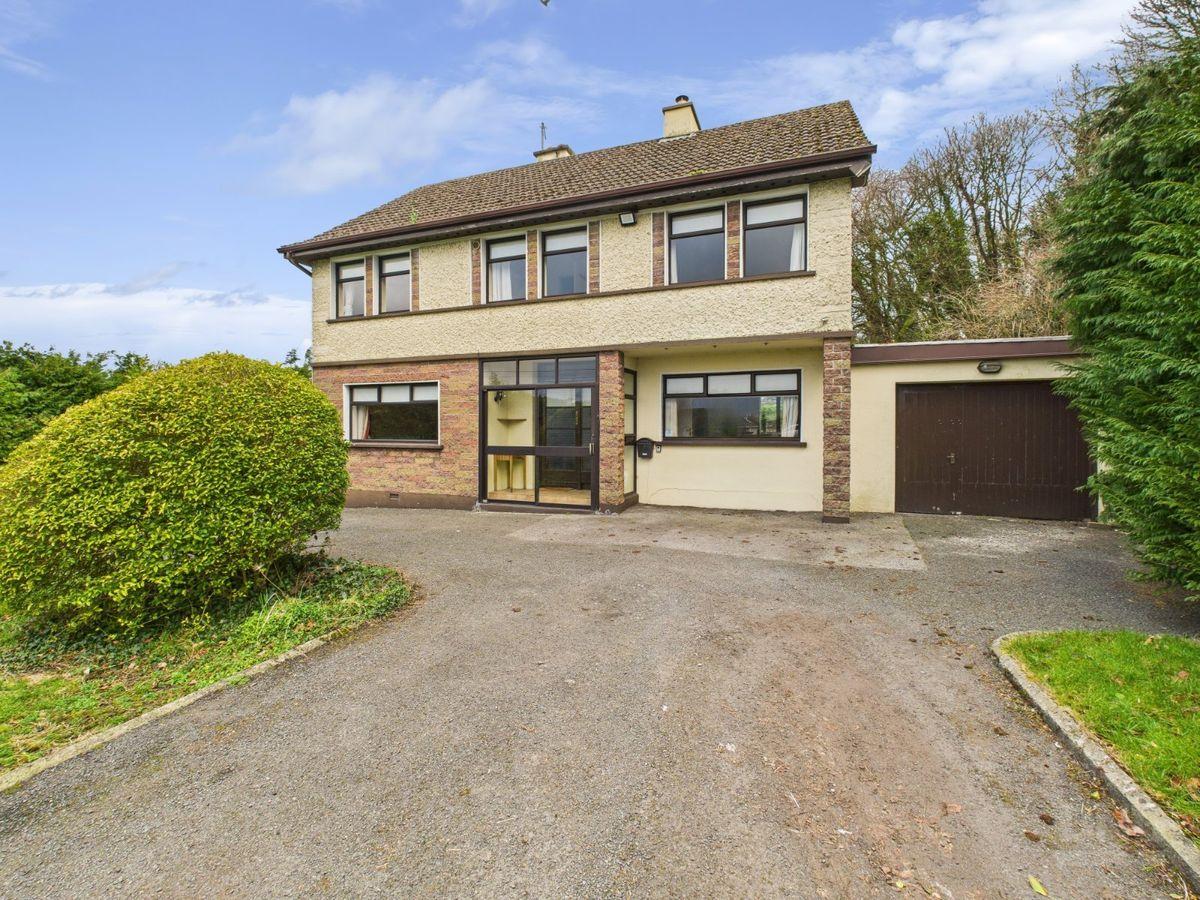 Church Road, Tullamore, Co. Offaly, R35K286, historical listing image 1