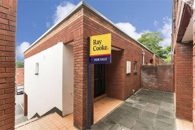 47, Northcliffe Martin S Row, Dublin 20, historical listing image 2