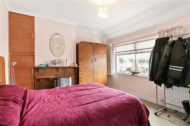 60, Loreto Crescent, Dublin 14, historical listing image 3