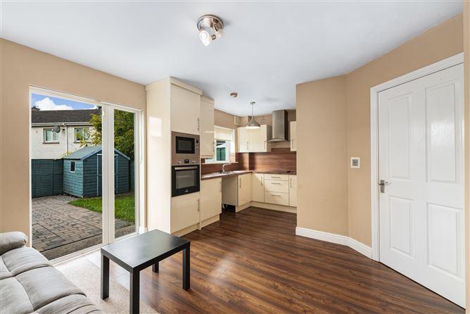 220 Castlecurragh Vale, Blanchardstown, Dublin 15, historical listing image 5