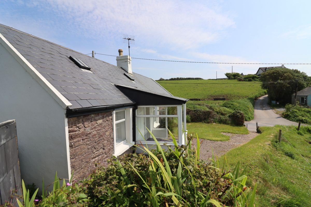 May Cottage, Fennell's Bay, Myrtleville, Co. Cork, P43DV79, historical listing image 2