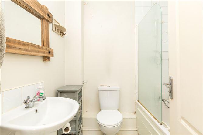 Apartment 11 The Quarry, Portmarnock, County Dublin, historical listing image 6
