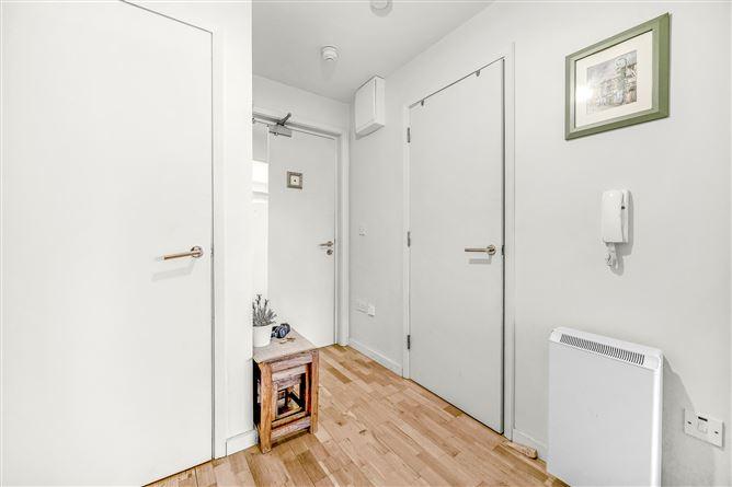 21 Pelletstown Avenue, Royal Canal Park, Ashtown, Dublin 15, County Dublin, historical listing image 2