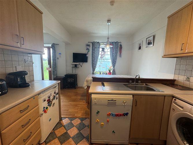 Ref 1211 - Apaprtment 9, The Cable Station, Waterville, Kerry, historical listing image 2