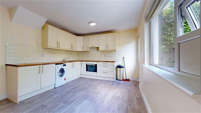2 Carrickhill Walk, Portmarnock, County Dublin, historical listing image 6