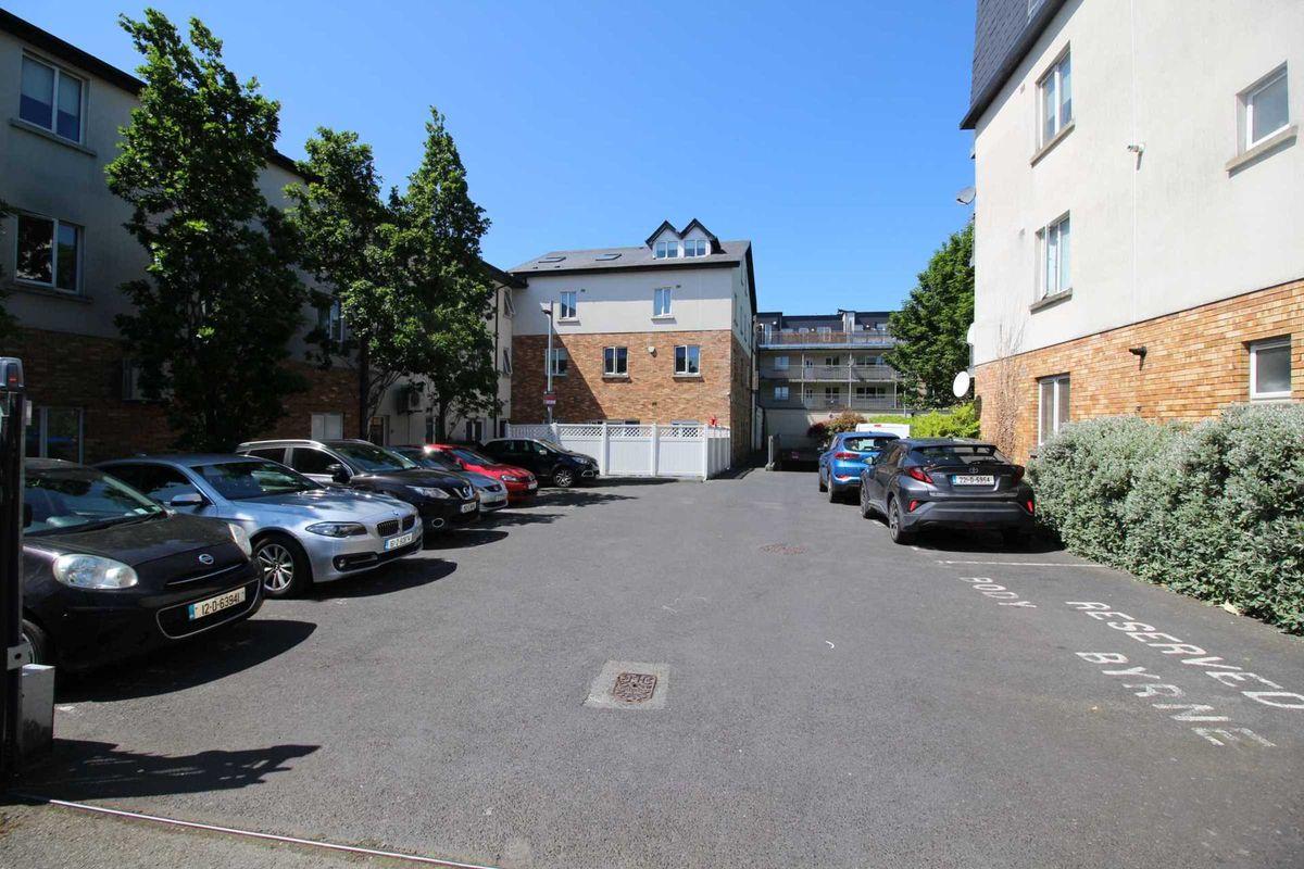 Apartment 27, Eaton Close, Rathcoole, Co. Dublin, D24CR40, historical listing image 3