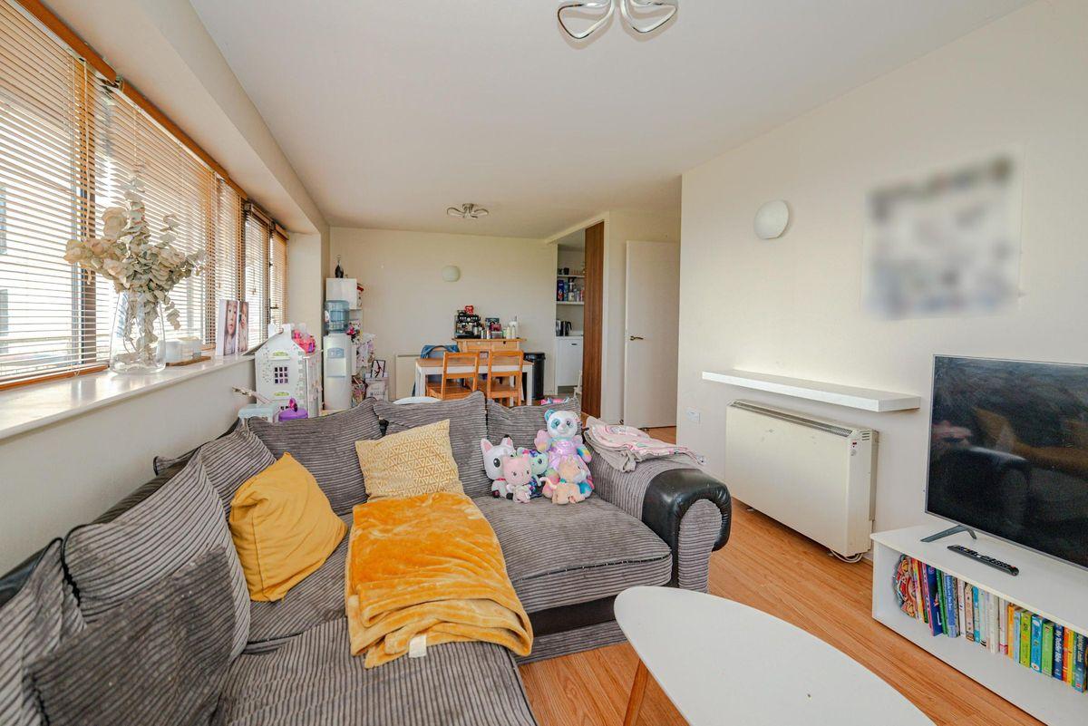 Apartment 71 Horizon Building, Royal Canal Park, Ashtown, Dublin, historical listing image 5