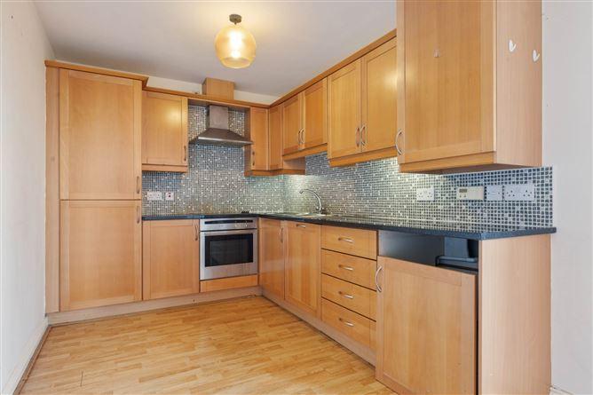 11 Meadow Court, Stepaside Park, Stepaside, Dublin 18, County Dublin, historical listing image 5