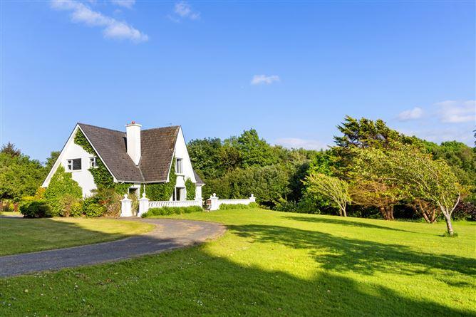 The Moorings, Bantry, Co. Cork, Bantry, Co. Cork, P75XE97, historical listing image 4