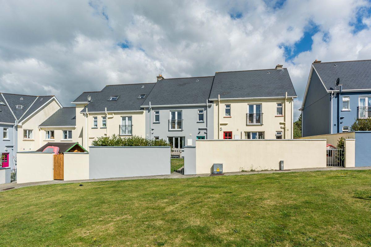 18 Mariner's Cove, Baltimore, Cork, historical listing image 4