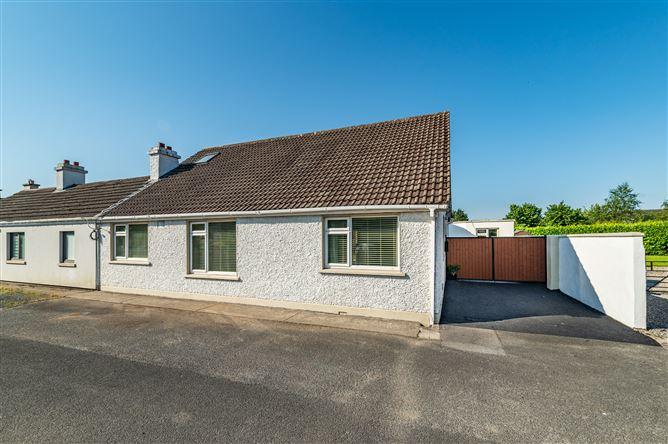 4 St Conleth's Avenue Naas Road, Newbridge , Newbridge, Kildare, historical listing image 2