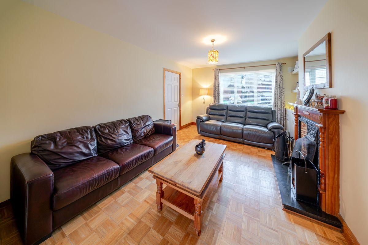 9 Rinn Na Shiona, Castlebar, Co. Mayo, F23X682, historical listing image 3