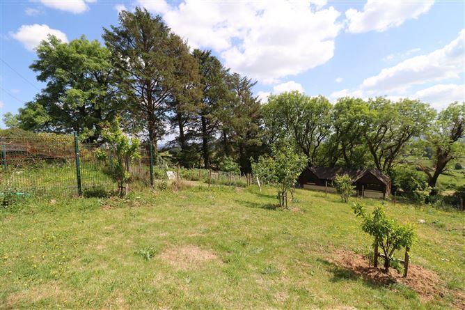 Fig Tree Cottage, Meenies Upper, Drimoleague,   West Cork, historical listing image 6