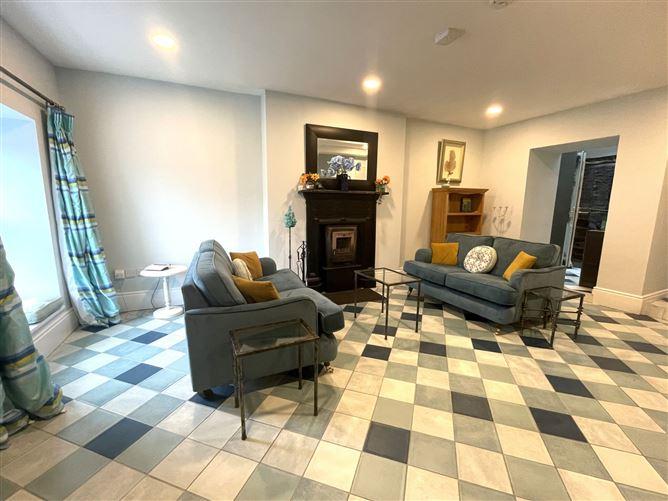 Blue Door, Lower Quay, Westport, Co. Mayo, historical listing image 2