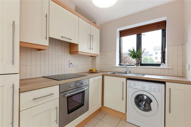 12c, Rathborne Close, Dublin 15, historical listing image 4