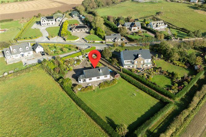 Ranagard, Moanroe, Midleton, Co. Cork, P25CV05, historical listing image 1