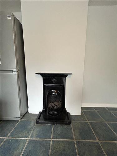 27 Parkway Drive, Model Farm Road, Cork, historical listing image 5