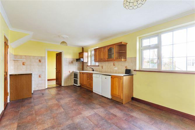 37 Glendale, Leixlip, Co. Kildare, historical listing image 4