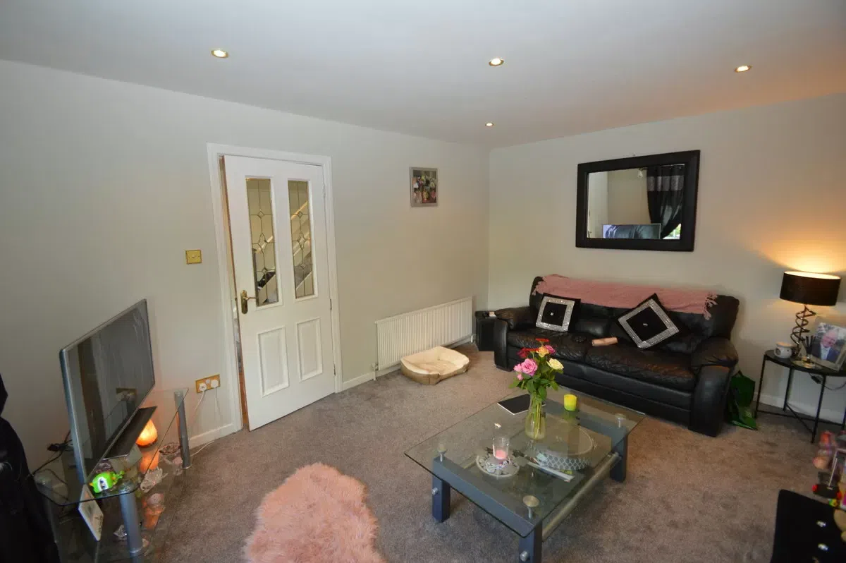 15 Valebrook, Ballyvolane, Ballyvolane, Co. Cork, historical listing image 3