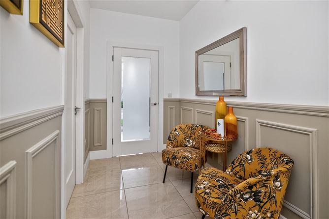 49 Rose Drive, Rath Úllord, Kilkenny, Co. Kilkenny, R95DXC6, historical listing image 4