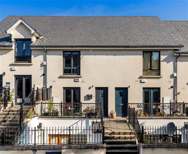 9 The Green, Robswall, Malahide,   County Dublin, historical listing image 1