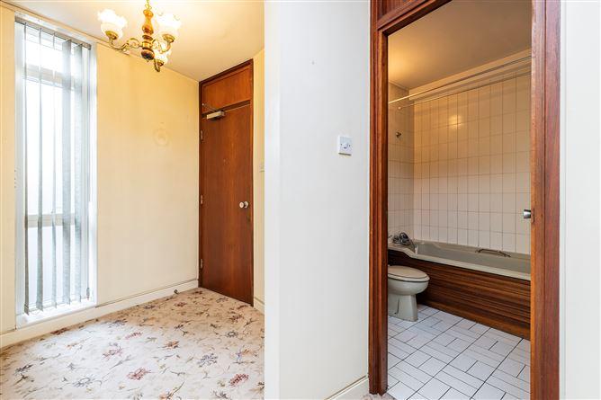 Apt 16 Milltown Grove , Dundrum, Dublin 14, historical listing image 5
