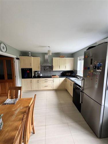 No. 2 Ros Cluain, Carrickmacross, Monaghan, historical listing image 4